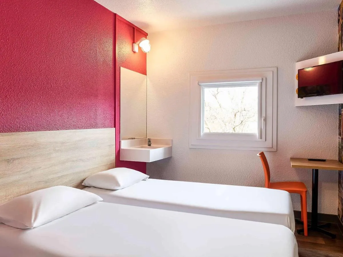 Hotelf1 Marseille Est Hotel