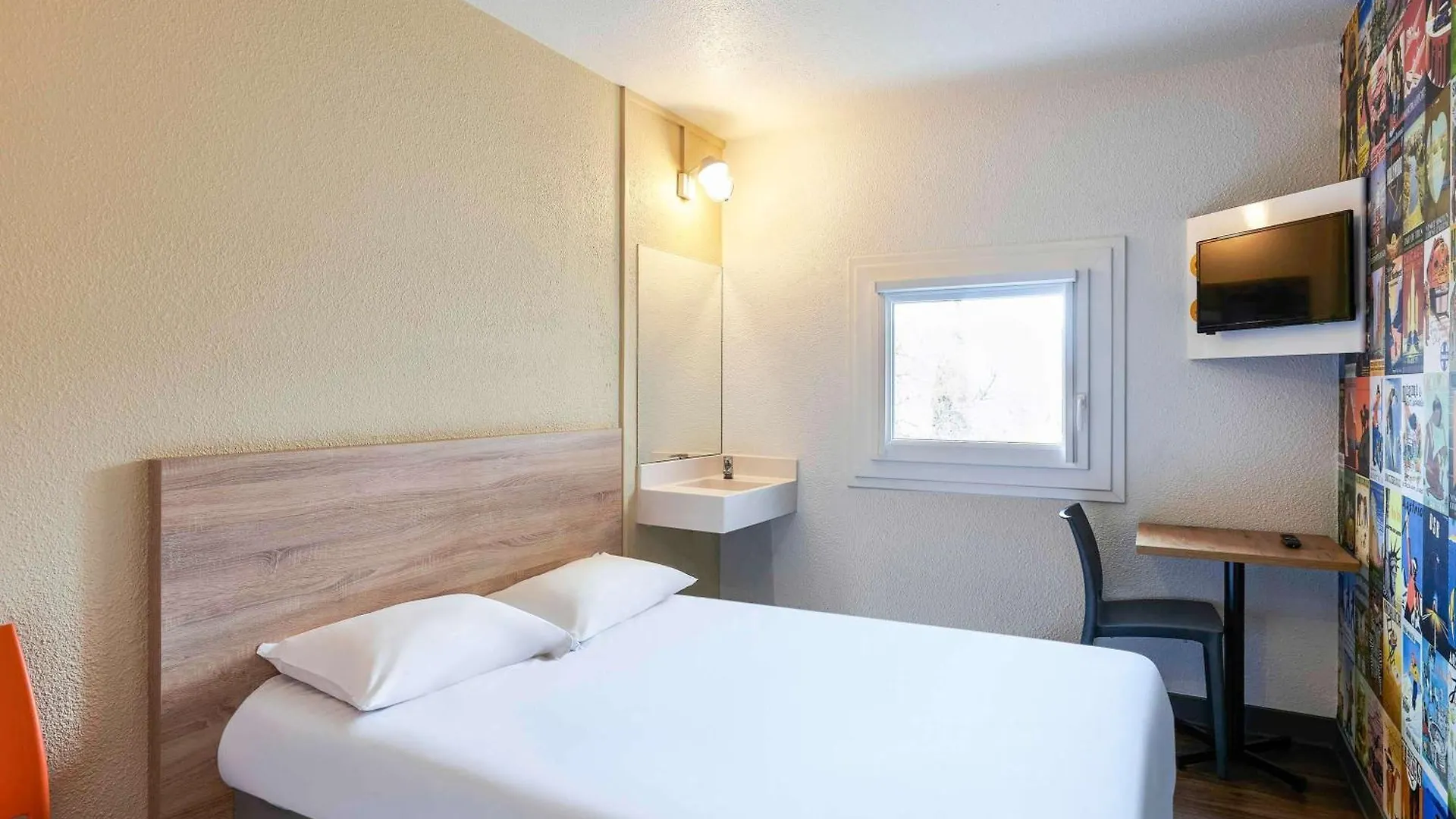 Hotel Hotelf1 Marseille Est Francia