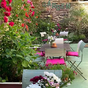 Garden Hotel Rennes